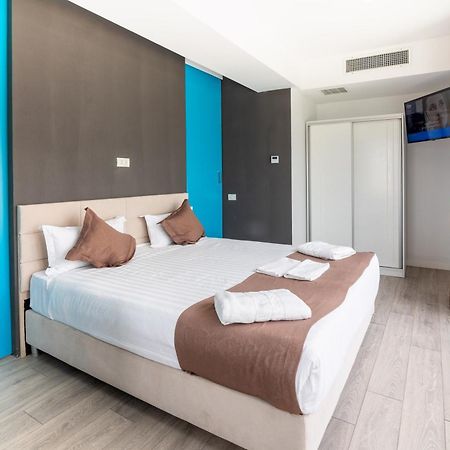 Miramare Residence Aparthotel 那沃达利 外观 照片
